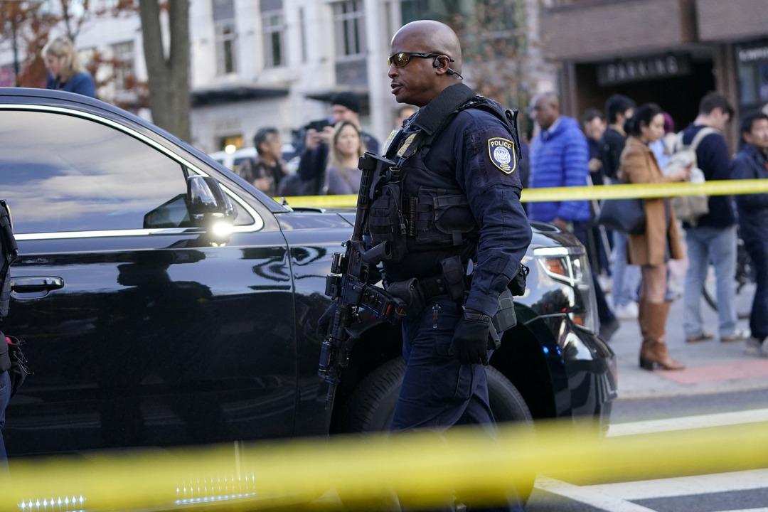 Washington da alarm! 2 ulusal muhafız vuruldu, Beyaz Saray kapatıldı: Trump tan açıklama 1