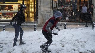 81 ilin 80'inde bekleniyor: Kar için İstanbul'a tarih verildi