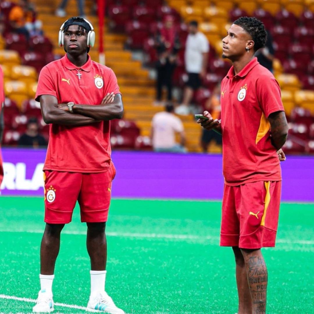 G.Saray da F.Bah&ccedil;e derbisi &ouml;ncesi kadro krizi! Okan Buruk kara kara d&uuml;ş&uuml;n&uuml;yor 1