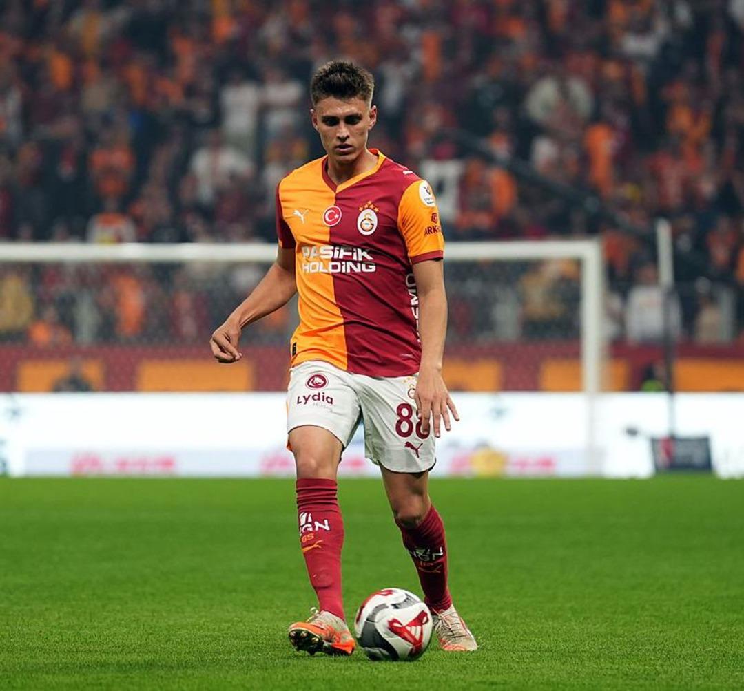 G.Saray da F.Bah&ccedil;e derbisi &ouml;ncesi kadro krizi! Okan Buruk kara kara d&uuml;ş&uuml;n&uuml;yor 2