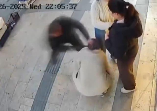 Gözü dönmüş cani ortalığı kana buladı