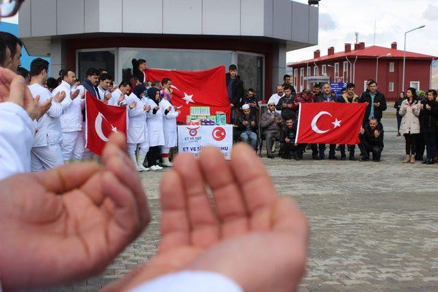 Erzincan Et ve Süt Kurumu çalışanları istihkaklarını Mehmetçiğe uğurladı