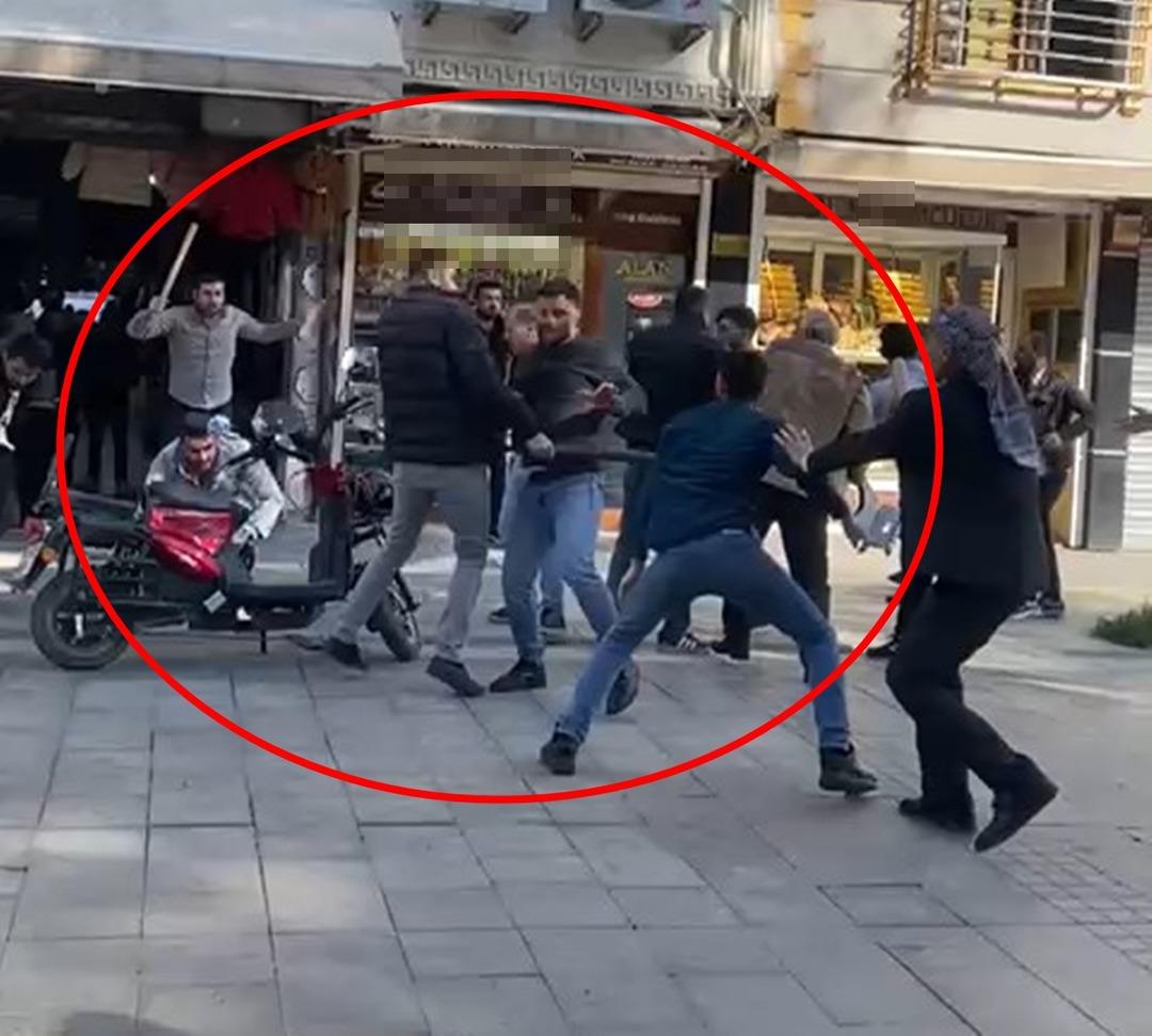 Kuyumcular birbirine girdi! Polis havaya ateş açmak zorunda kaldı 2