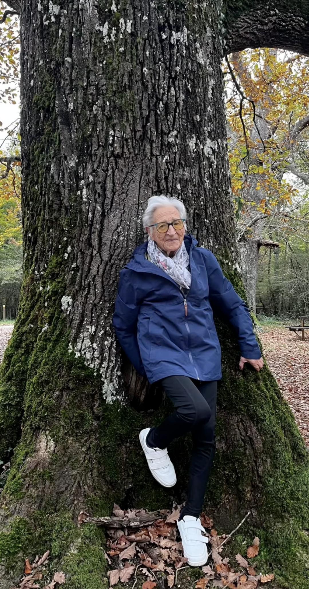 101 yaşındaki kadın uzun yaşamın sırrını açıkladı: "Bu iki yiyeceği sakın yemeyin" 3