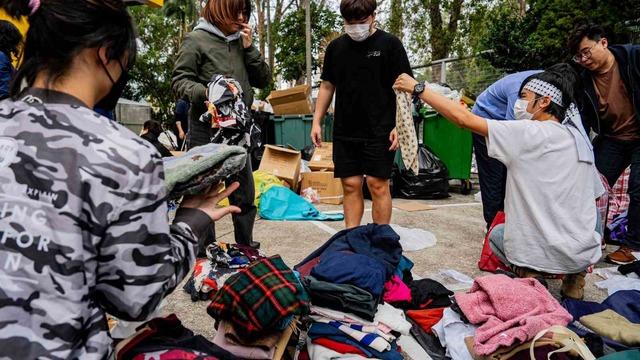 Hong Kong’daki yangın faciasında ölü sayısı 65’e yükseldi