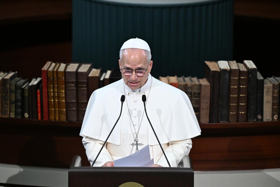 Son dakika | Cumhurbaşkanı Erdoğan dan Papa 14. Leo ya sıcak karşılama: "T&uuml;rkiye den verilecek mesajlar umudu artıracaktır" 6