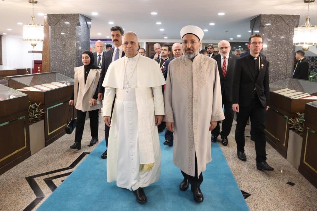 Diyanet İşleri Başkanı Arpaguş, Papa 14. Leo ile g&ouml;r&uuml;şt&uuml; 1