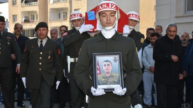 Hayatını kaybeden Piyade Er Gönlüaçık, son yolculuğuna uğurlandı