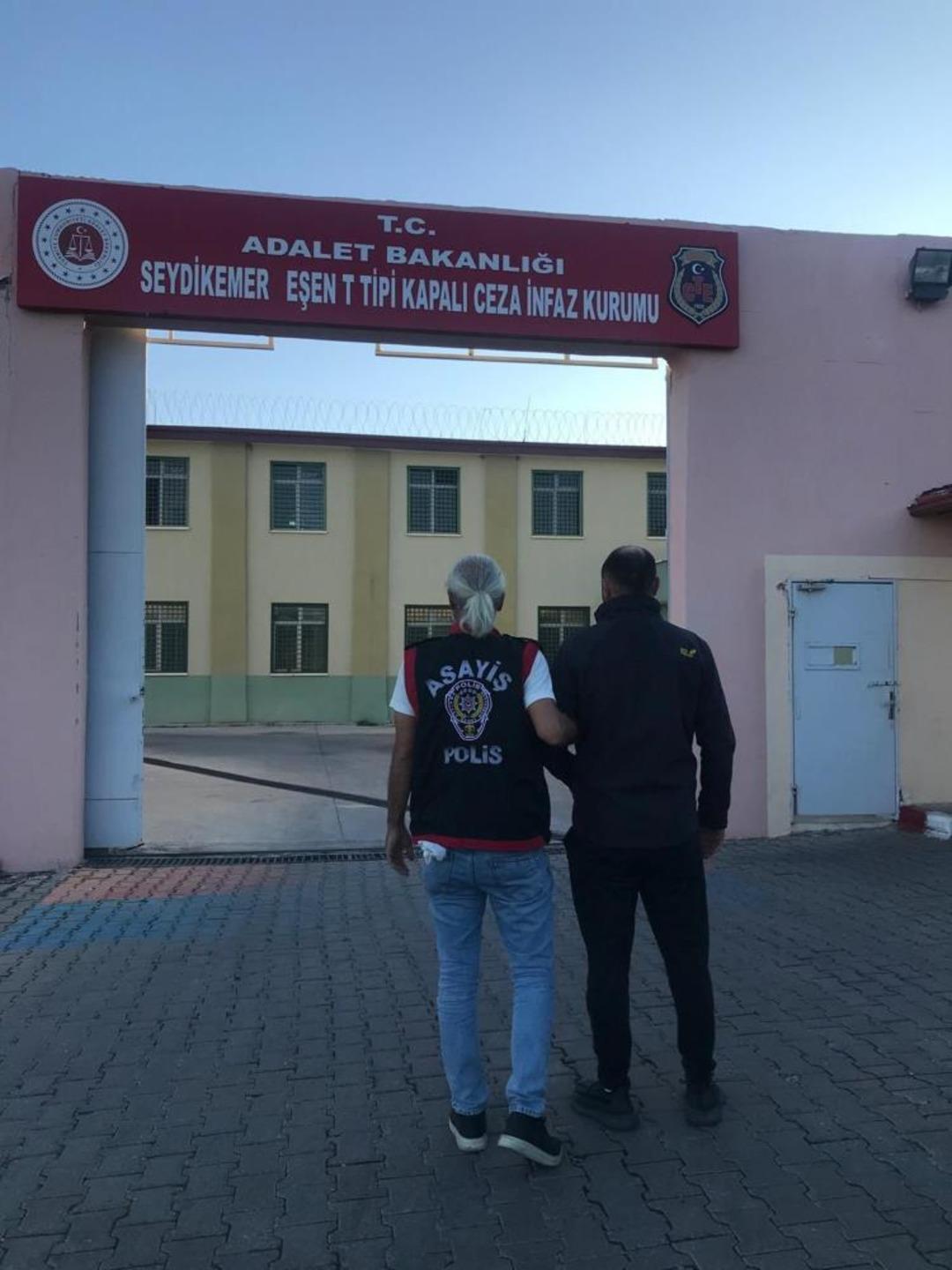 Muğla’da 10 günde 64’ü kesinleşmiş hapis cezası olan 127 şahıs yakalandı 1