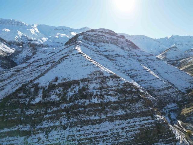 Şırnak’ta 3 bin rakımlı karlı dağlar mest etti 3