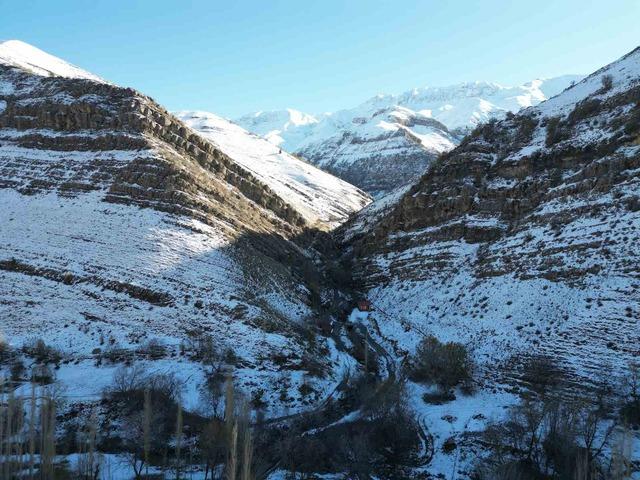 Şırnak’ta 3 bin rakımlı karlı dağlar mest etti 2