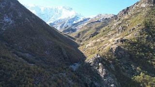 Şırnak’ta 3 bin rakımlı karlı dağlar mest etti