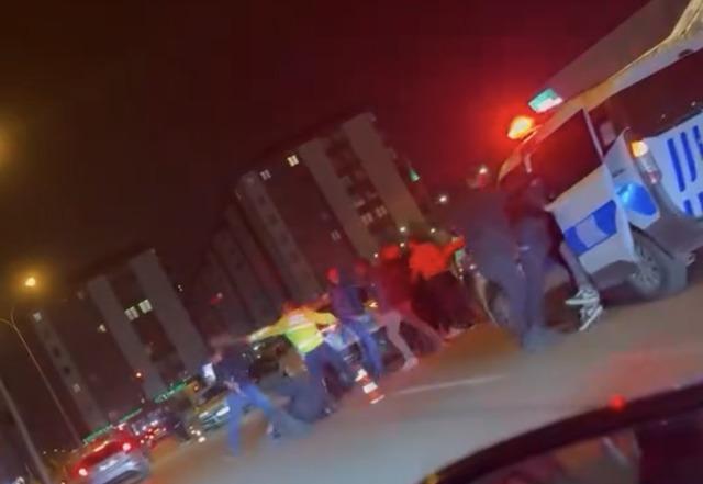Gaziantep’te trafik cezasına tepki gösteren şahıslardan polise mukavemet 1