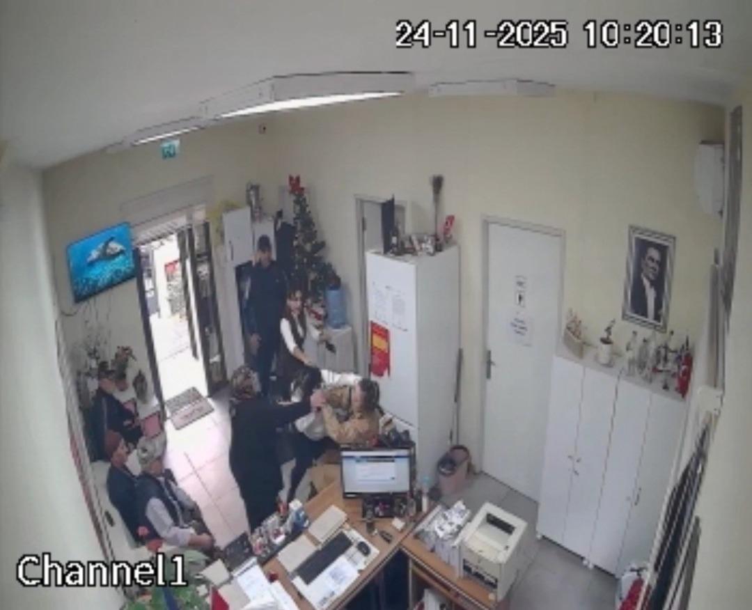 Pendik te belge krizi! Muhtara tekme tokat saldırdı 1