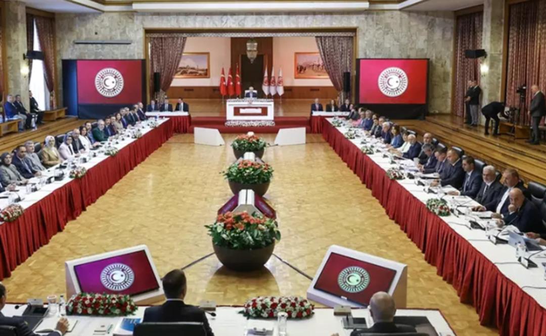 Teröristbaşı Abdullah Öcalan dan CHP çıkışı! İmralı da neler konuşulduğu ortaya çıktı 1