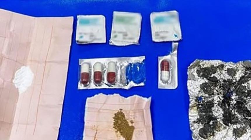 Isparta’da yapılan sokak uygulamasında uyuşturucu madde ele geçirildi