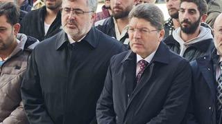 Bakan Tunç vefat eden vatandaşların cenaze törenlerine katıldı