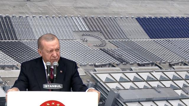 Binlercesi aprona dizildi! Erdoğan duyurdu: 9200 aracı hizmete sunuyoruz