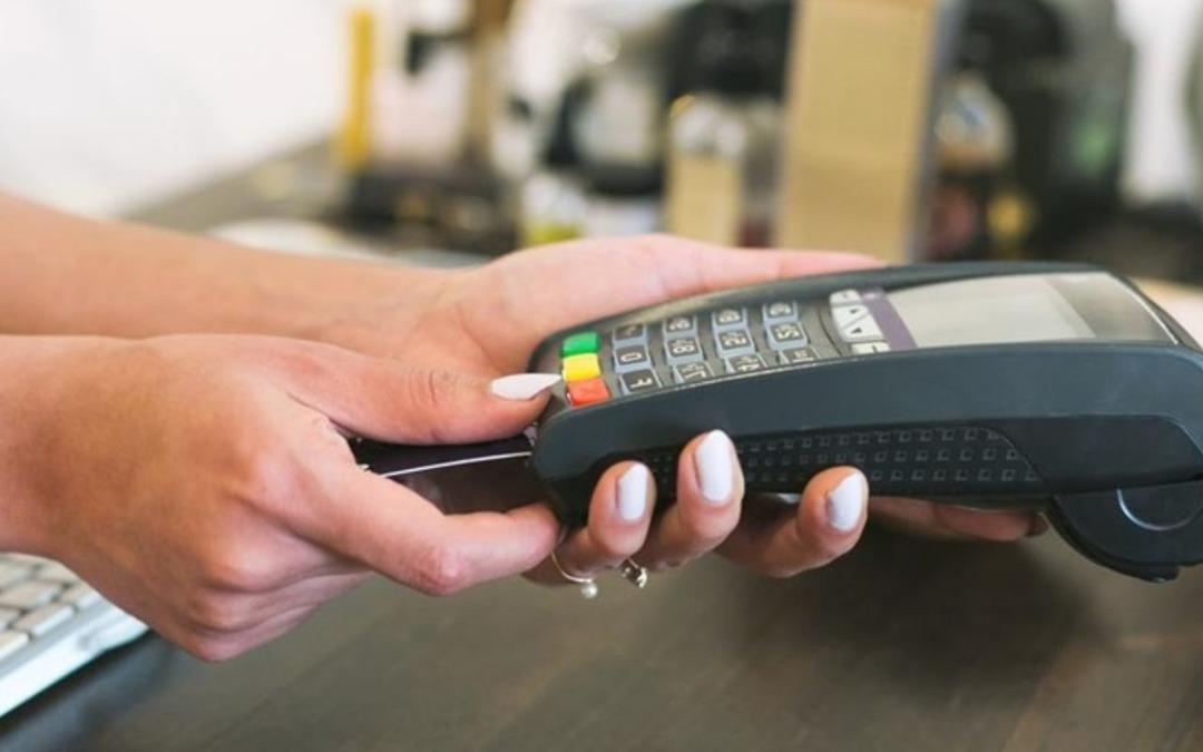 Ekim ayında kart ile yapılan ödemeler 2,21 trilyon TL ye yükseldi 1