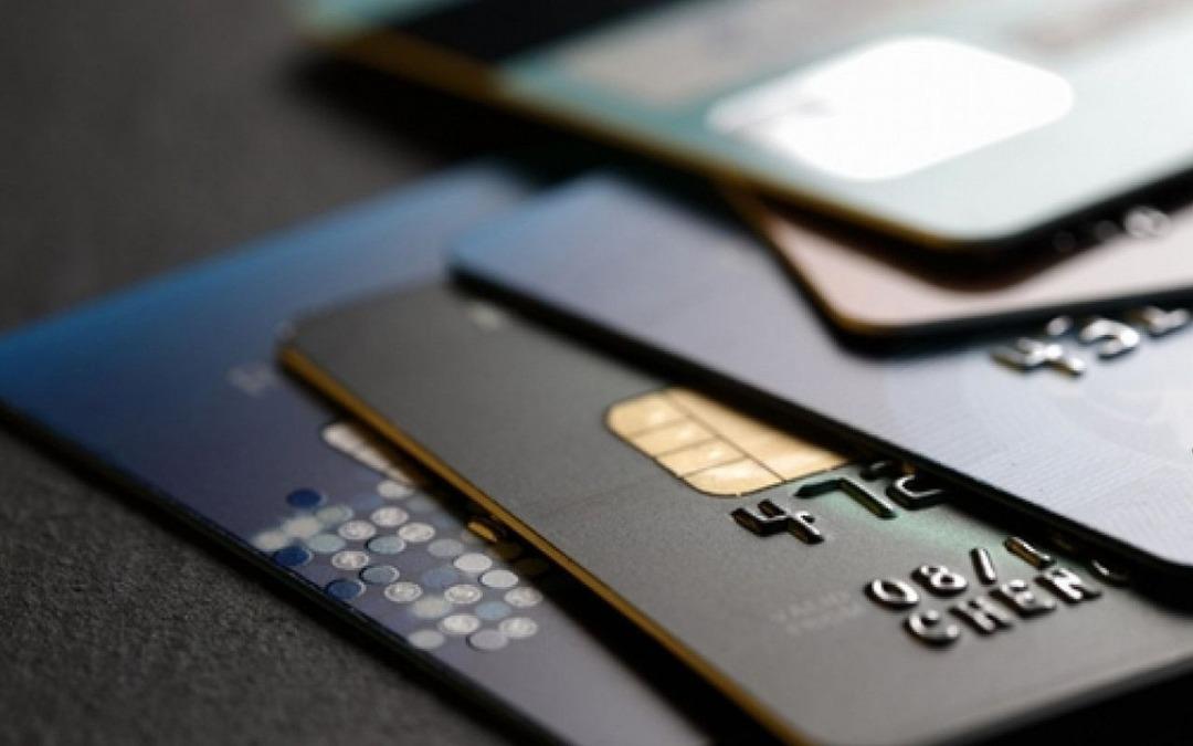 Ekim ayında kart ile yapılan ödemeler 2,21 trilyon TL ye yükseldi 2