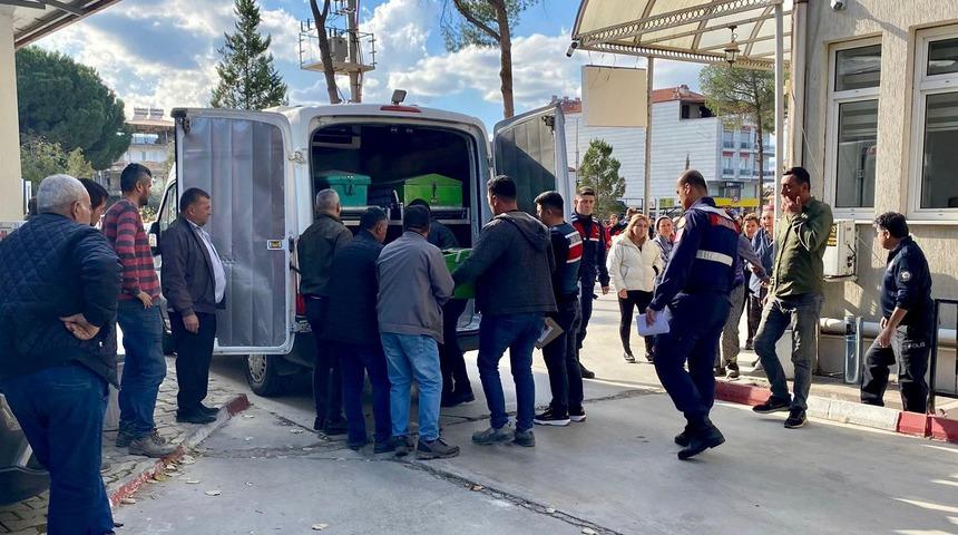 Oyun oynayan çocuk traktörün altında kalarak hayatını kaybetti