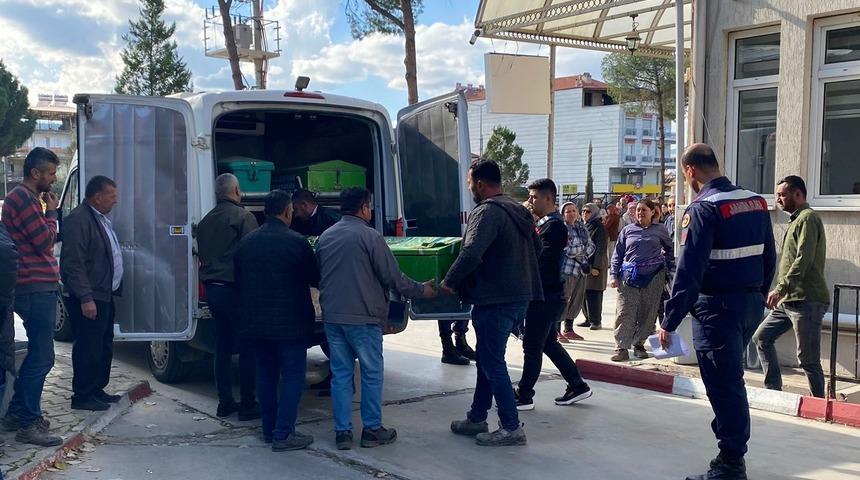 Manisa'da acı olay: Traktörün çarptığı çocuk hayatını kaybetti