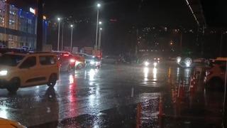 Tekirdağ'da sağanak yağış etkili oldu