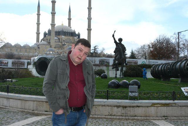 &Ccedil;iftlik Bank sahibi Mehmet Aydın a olan benzerliği başına bela oldu 2