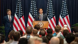 ABD’de Afgan pasaport sahiplerine vize verilmesi askıya alındı