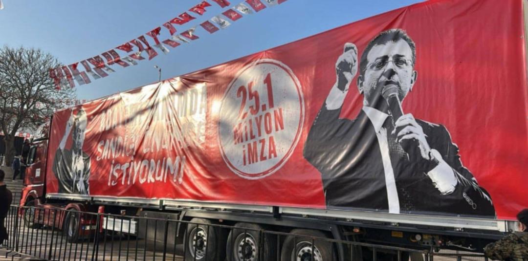 Bir TIR dolusu 25,1 milyon imza! CHP Kurultayı nda sürpriz hamle, gören bir daha baktı 2