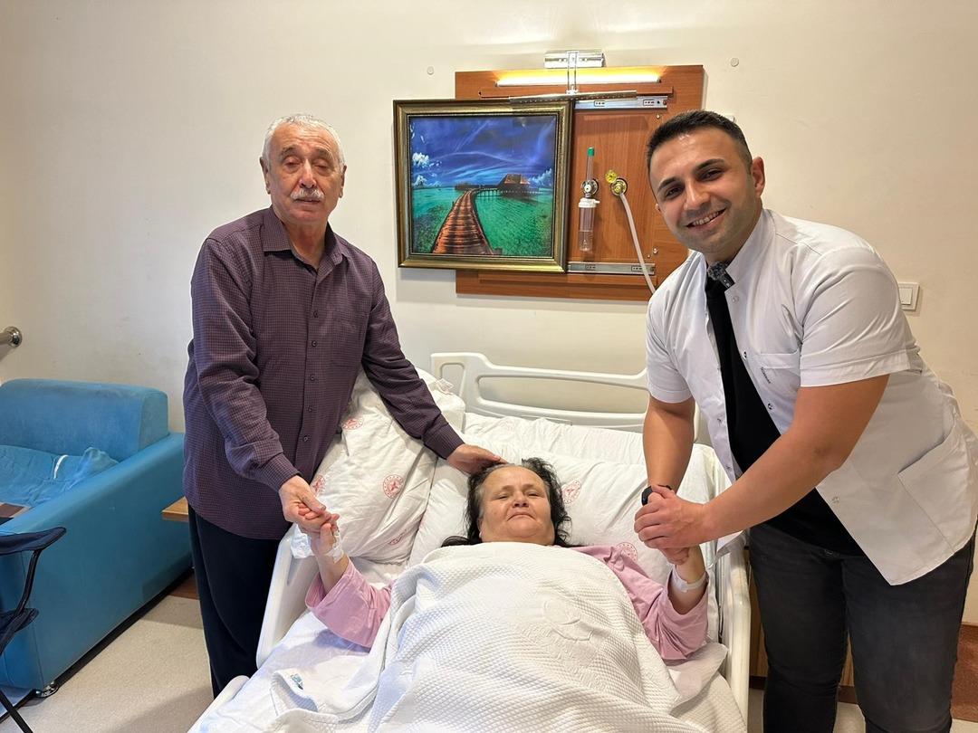  Taş kadın  gündem oldu! Karın ağrısıyla gitti: 20 bin taş çıkarıldı  3