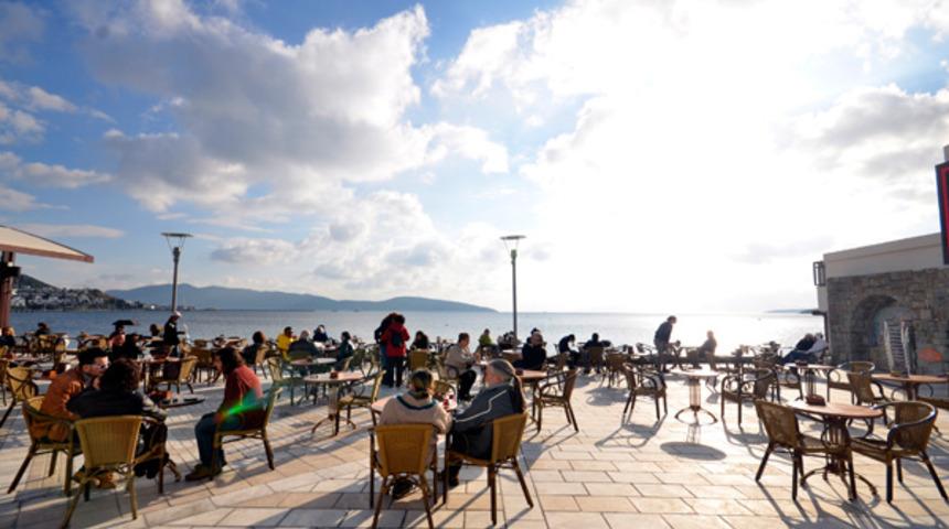 Meteoroloji a&ccedil;ıkladı! İstanbul'da hava durumu nasıl olacak? Cumartesi g&uuml;n&uuml;ne dikkat!
