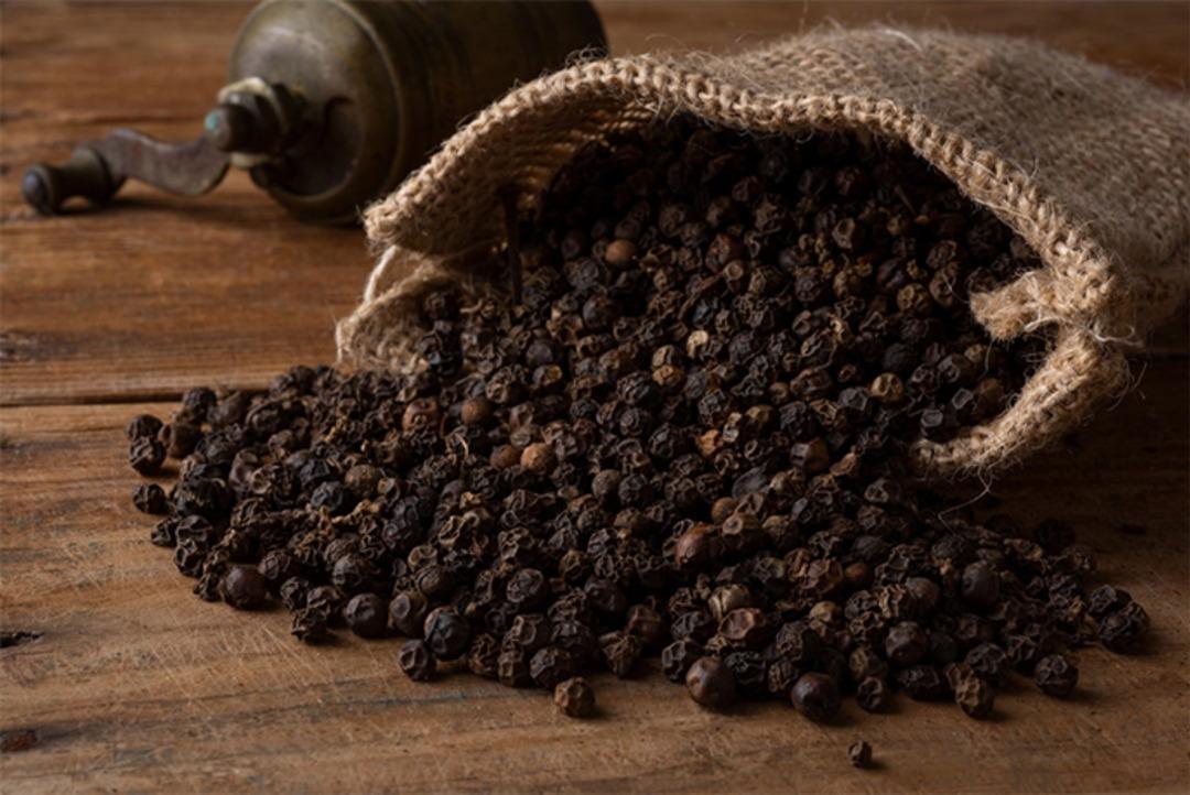 Mutfağında bunlar yoksa lezzetin yarısı eksiktir: Her yemeği kurtaran baharatlar 2