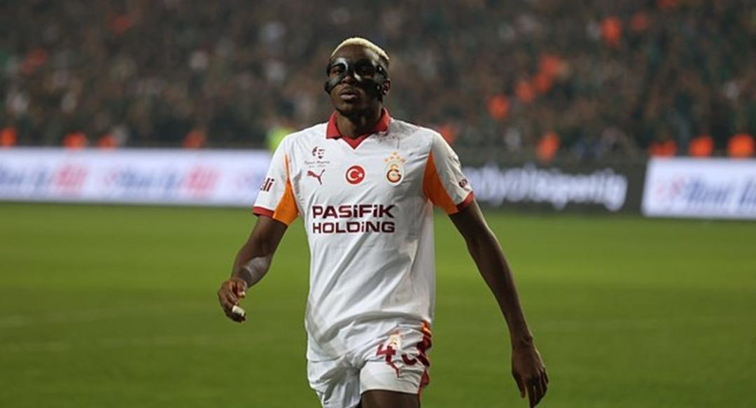 Galatasaray da Fenerbahçe derbisi öncesi Osimhen krizi! 2