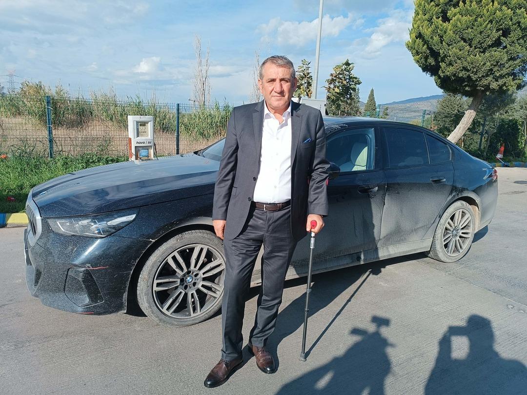 İş insanına evinin &ouml;n&uuml;nde silahlı saldırı şoku: "Başıma hedef aldı, can g&uuml;venliğim yok" 1