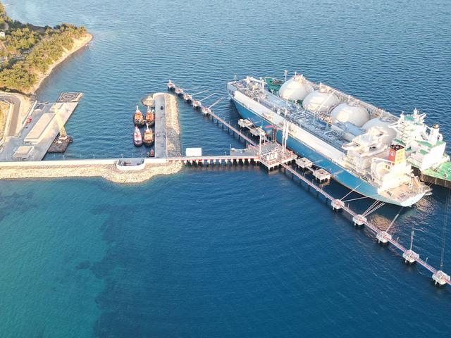 Bakan Bayraktar: "İhtiyaç duyduğumuz doğal gazın yarısını LNG olarak alabilir hale geldik"