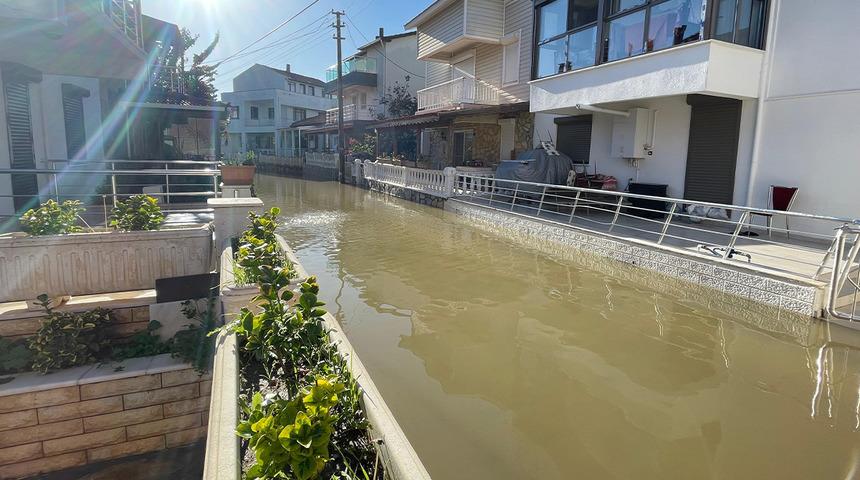 Selin etkilediği Fo&ccedil;a'nın sokakları Venedik'e d&ouml;nd&uuml;