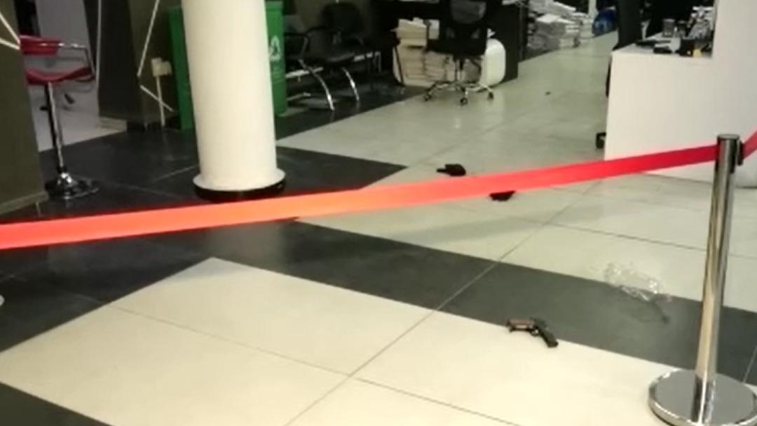 Gürcistan da muhalefet lideri Elisaşvili, mahkeme binasını kundaklama girişiminden gözaltına alındı 2