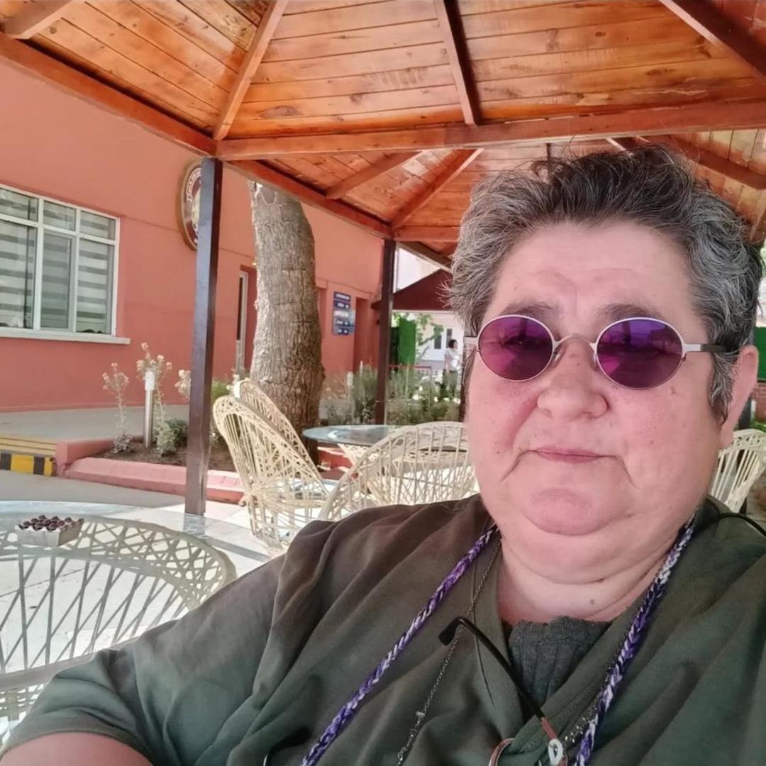 SDÜ den emekli öğretim üyesi evinde ölü bulundu 1