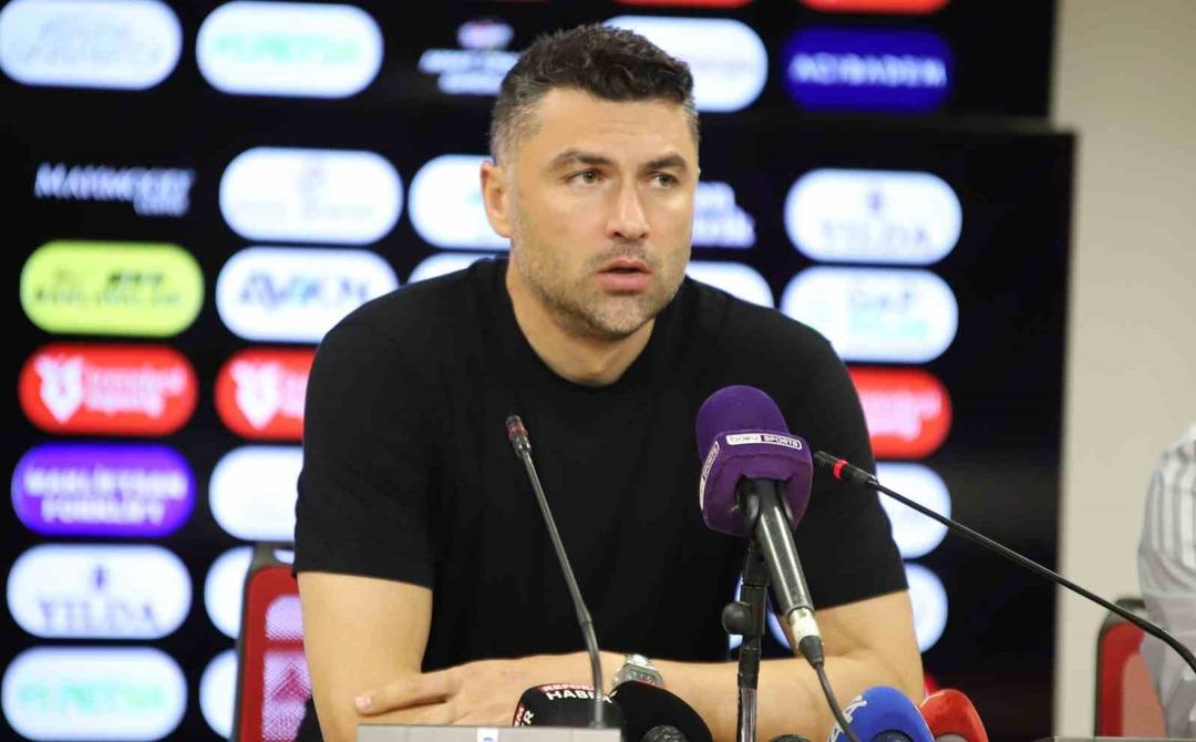 Burak Yılmaz: "Bugün üzüleceğiz ama yarın ayağa kalkıp tekrar önümüze bakacağız" 1