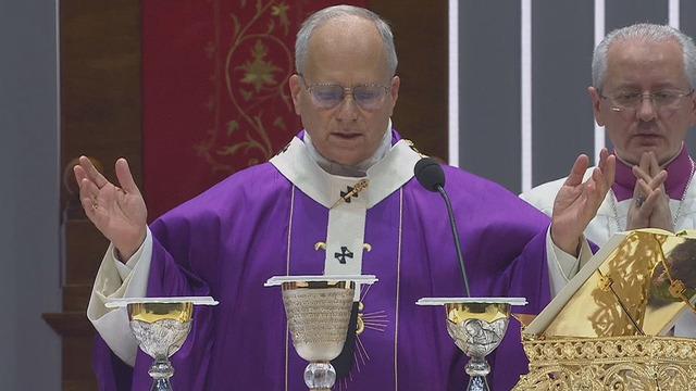 Papa 14. Leo İstanbul'da 4 bin kişilik ayini yönetti