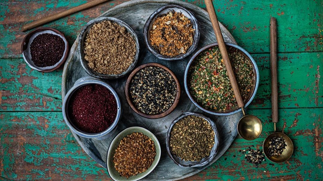 Pul biberden cajun’a: Yemeklerin havasını değiştiren 10 lezzet sırrı 2