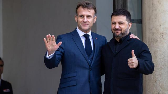 Zelenskiy Macron ile bir araya gelecek