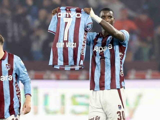 (Özet) Trabzonspor - Tümosan Konyaspor Maçı Özeti ve Tüm Önemli Anları