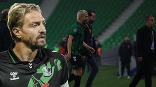 Skorundan çok kartı var! Yine Caner Erkin yine olay...