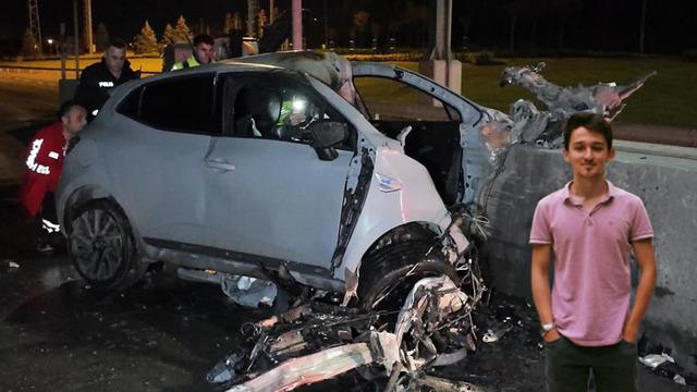 Genç doktorun acı sonu! Aracı gişelere ok gibi saplandı