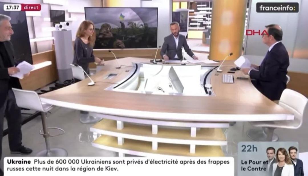 Canlı yayında bomba alarmı! Zelenskiy le konuşurken Paris teki bina boşaltıldı  3