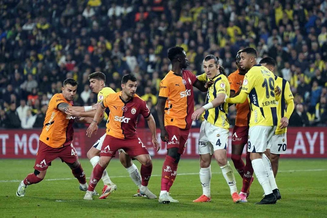 Fenerbahçe ile Galatasaray 404. randevuda! 1