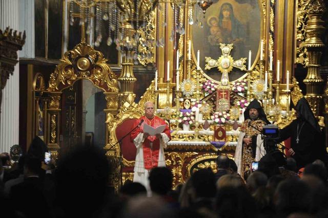 Papa 14. Leo, Ermeni Apostalik Katedrali’ne "dua ziyareti" gerçekleştirdi 1