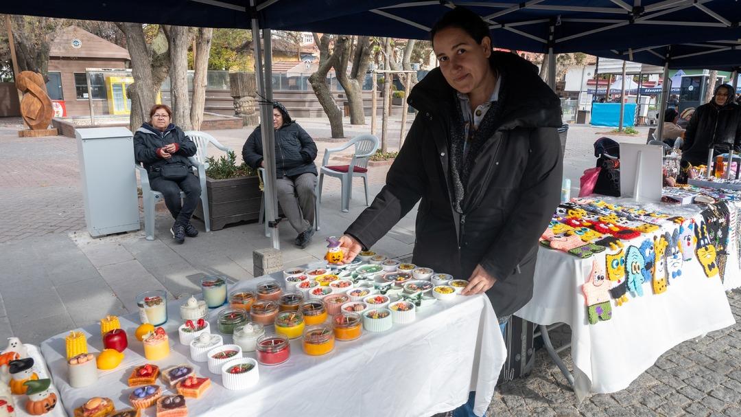 Odasında hobi olarak başladı, 350 TL ye satıyor: Alan kullanmaya kıyamıyor 1